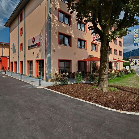 Best Western Plus, Bathurst Hotel & Suites Εξωτερικό φωτογραφία