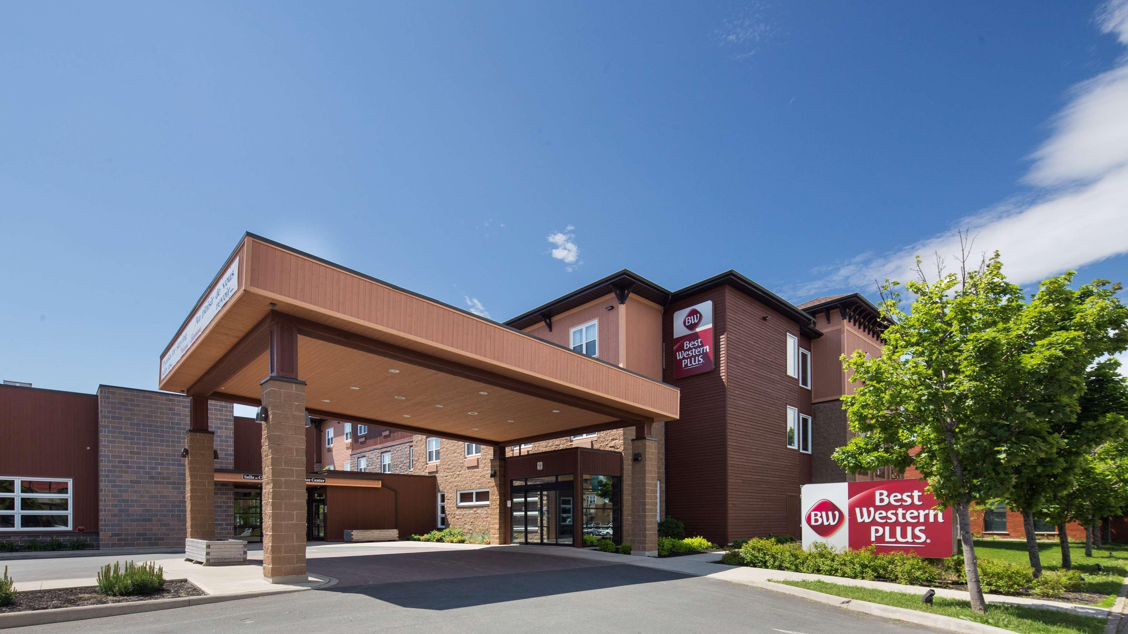 Best Western Plus, Bathurst Hotel & Suites Εξωτερικό φωτογραφία